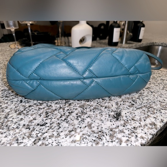 KURT GEIGER KENSINGTON LEATHER CLUTCH/CROSSBODY - Picture 4 of 5